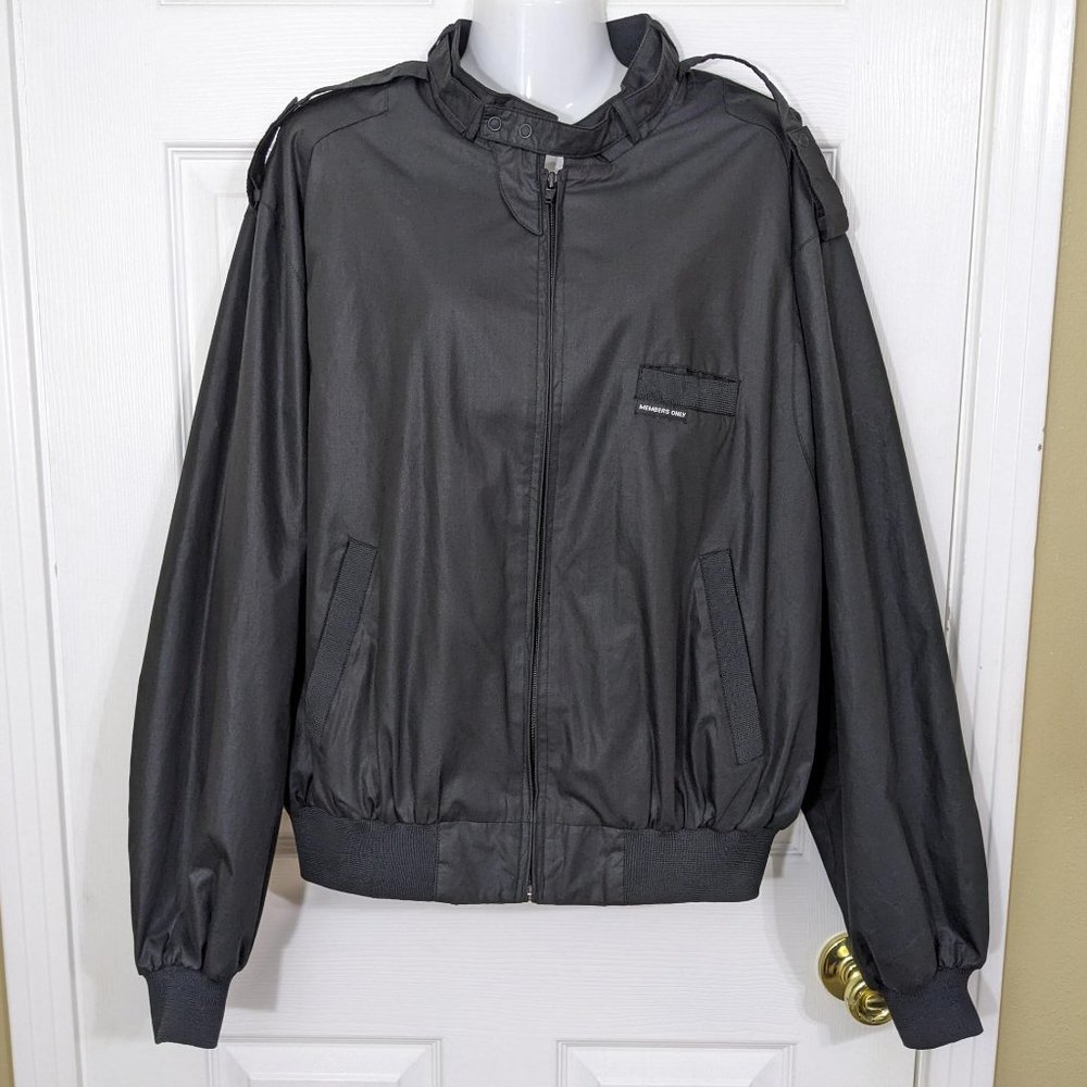 Members Only Vintage 80s Black Classic Iconic Racer Oversized Bomber Jacket - 46